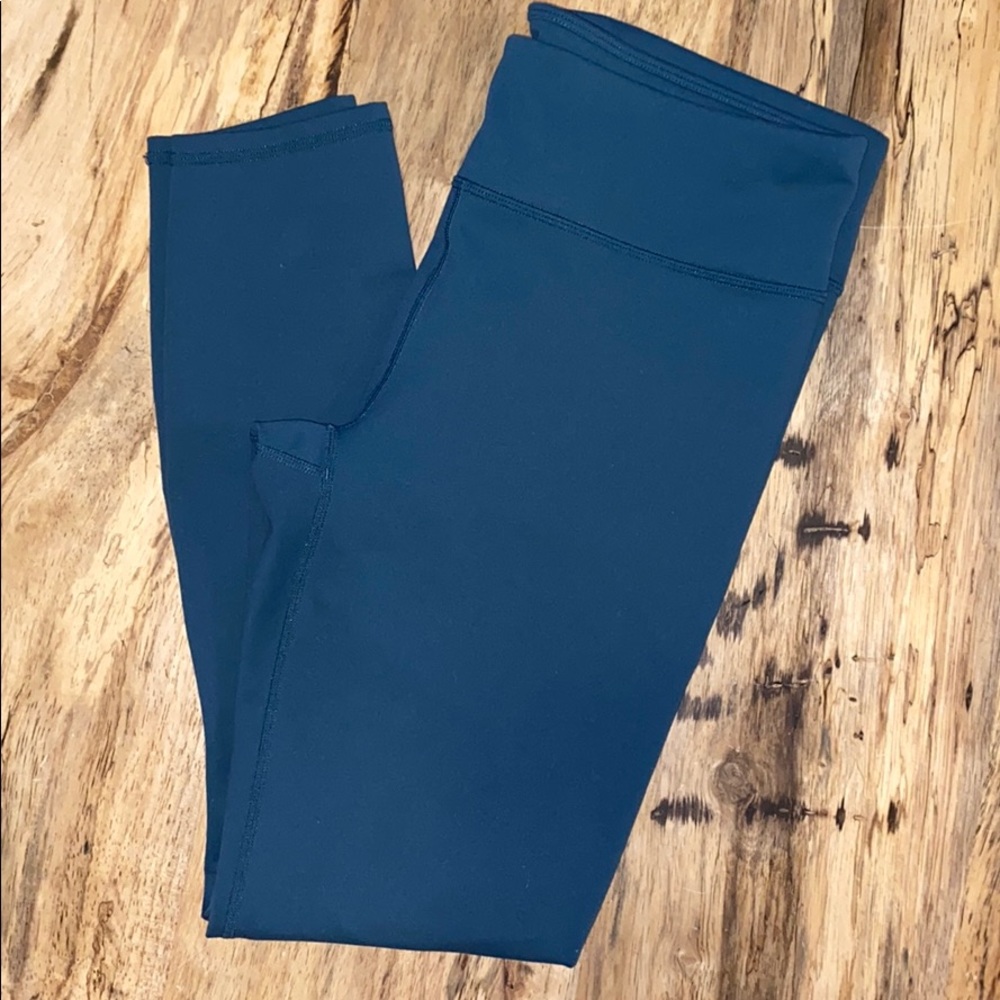 Worn once!! Fabletics leggings!!